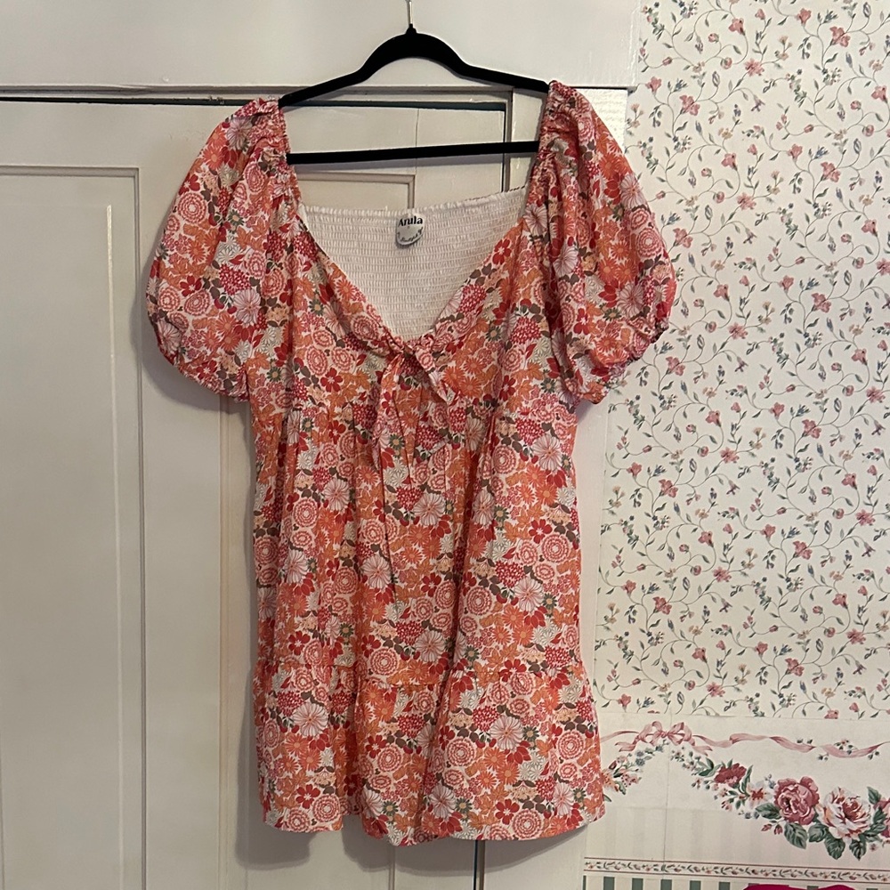 ARULA Coral and White Floral Puff Sleeve Mini Dress